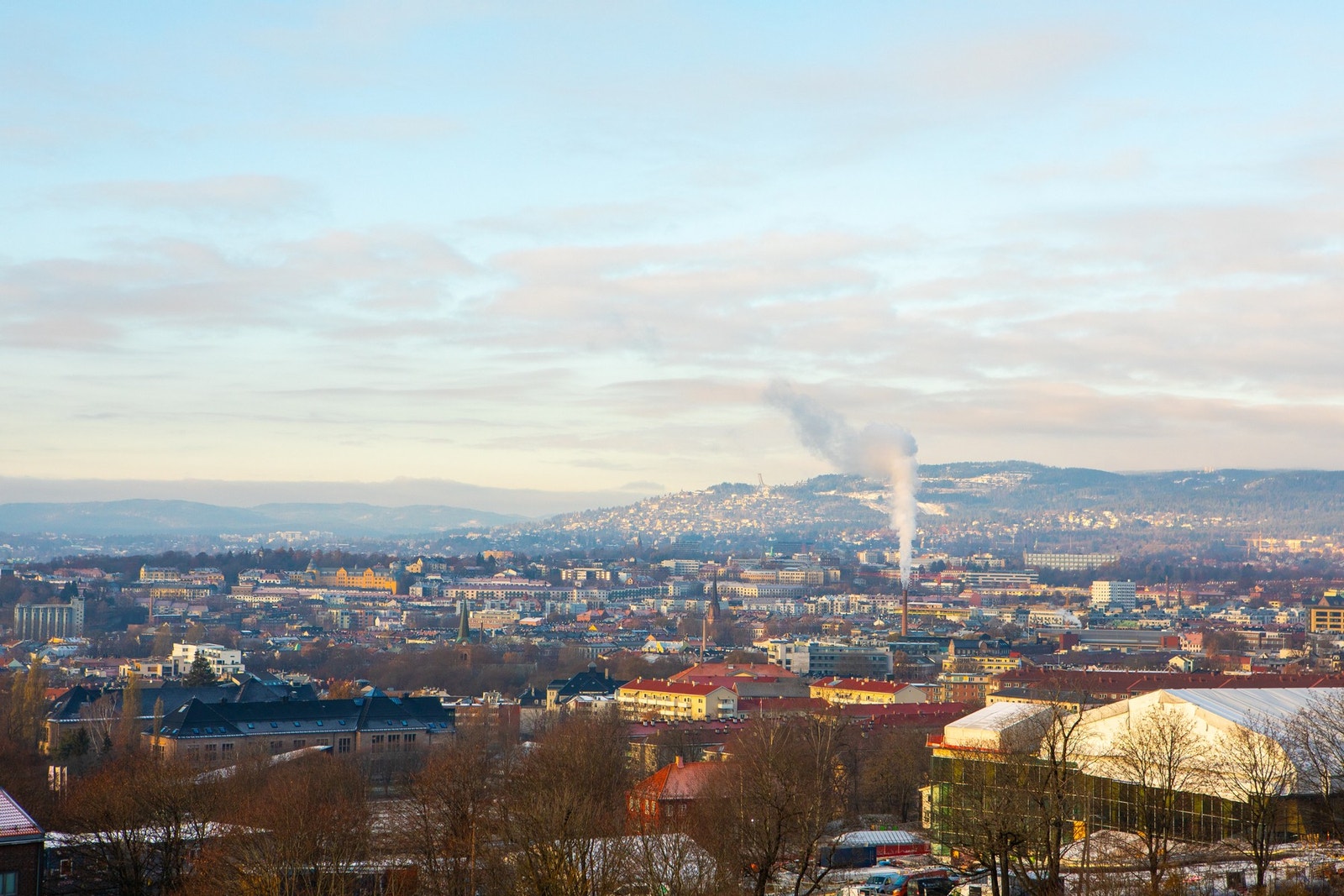 Flott utsikt mot Holmenkollen. Galleribilde