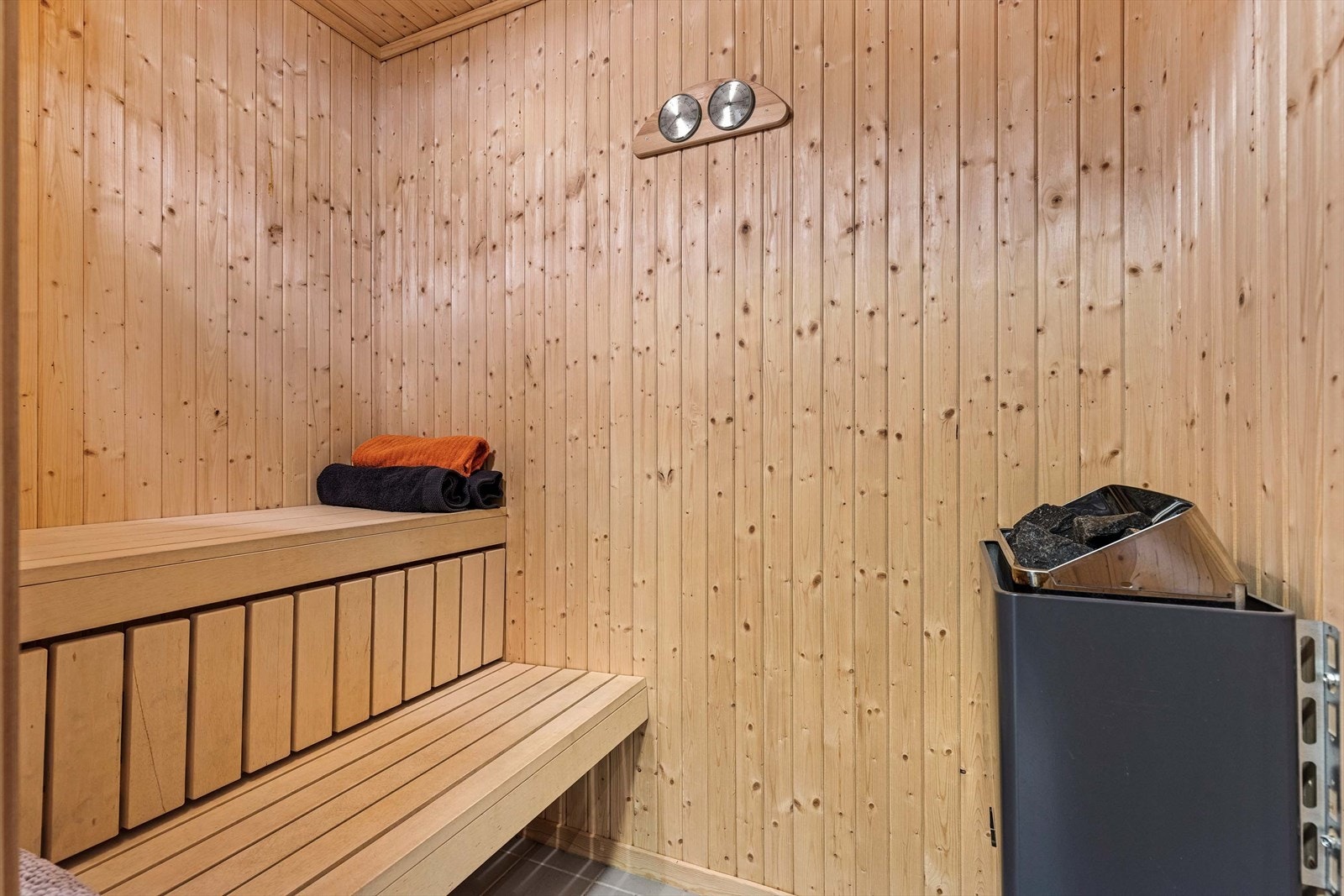 Badstue tilhørende baderom 1. Galleribilde