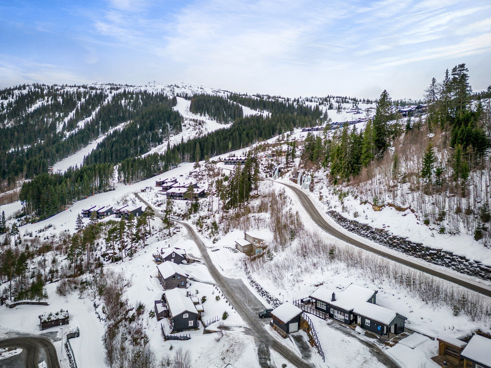 Hytten ligger fint til i Tråstølen med kort vei til skibakkene i Voss Resort Galleribilde