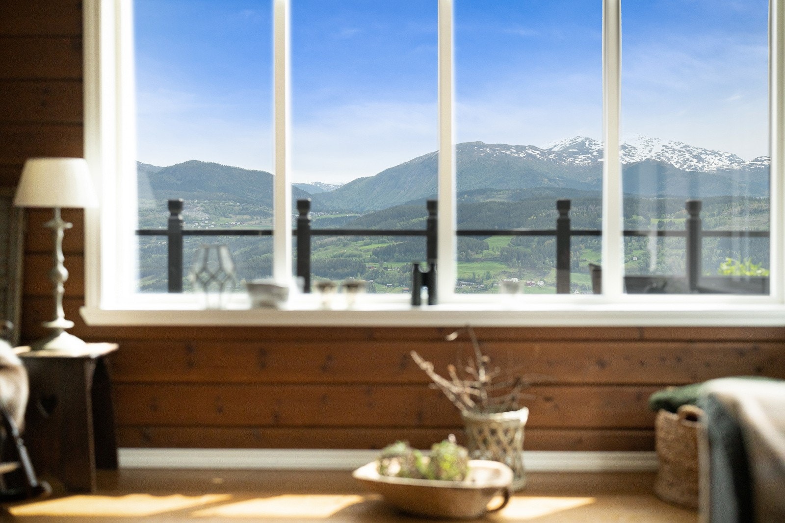 Stue med panramautsikt Galleribilde