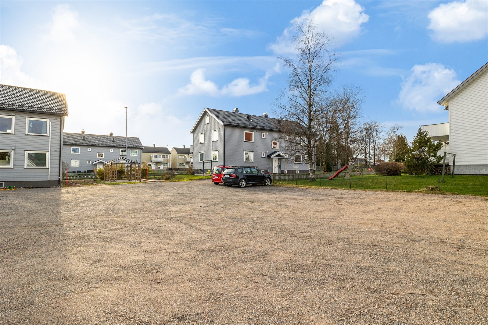 Stor felles parkeringsplass Galleribilde