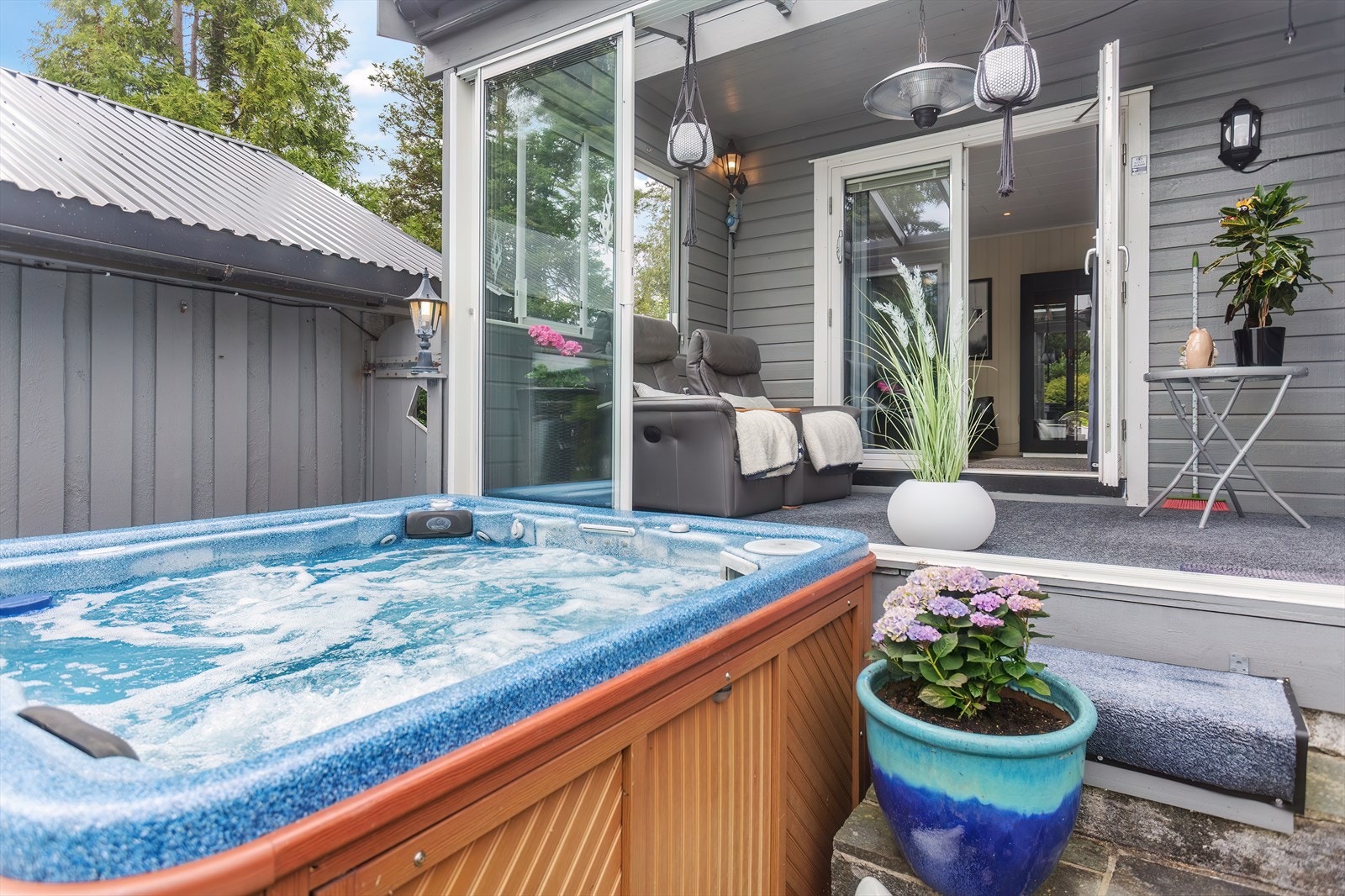 Jacuzzi medfølger også handelen Galleribilde