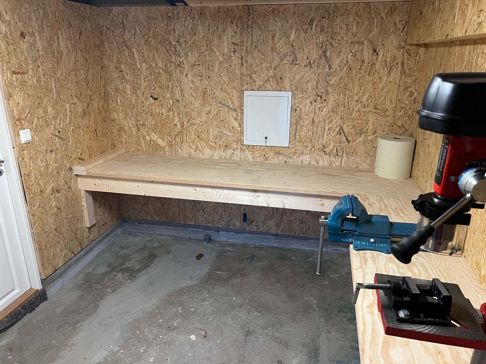 Arbeidsrom kjeller Galleribilde