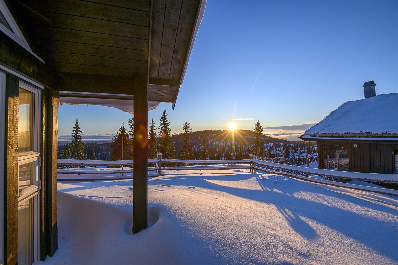 Området i Natrudstilen er meget populært og like velegnet for småbarnsfamilien som de som satser aktivt på langrenn eller skiskyting. Kort vei til arena for begge deler! Galleribilde
