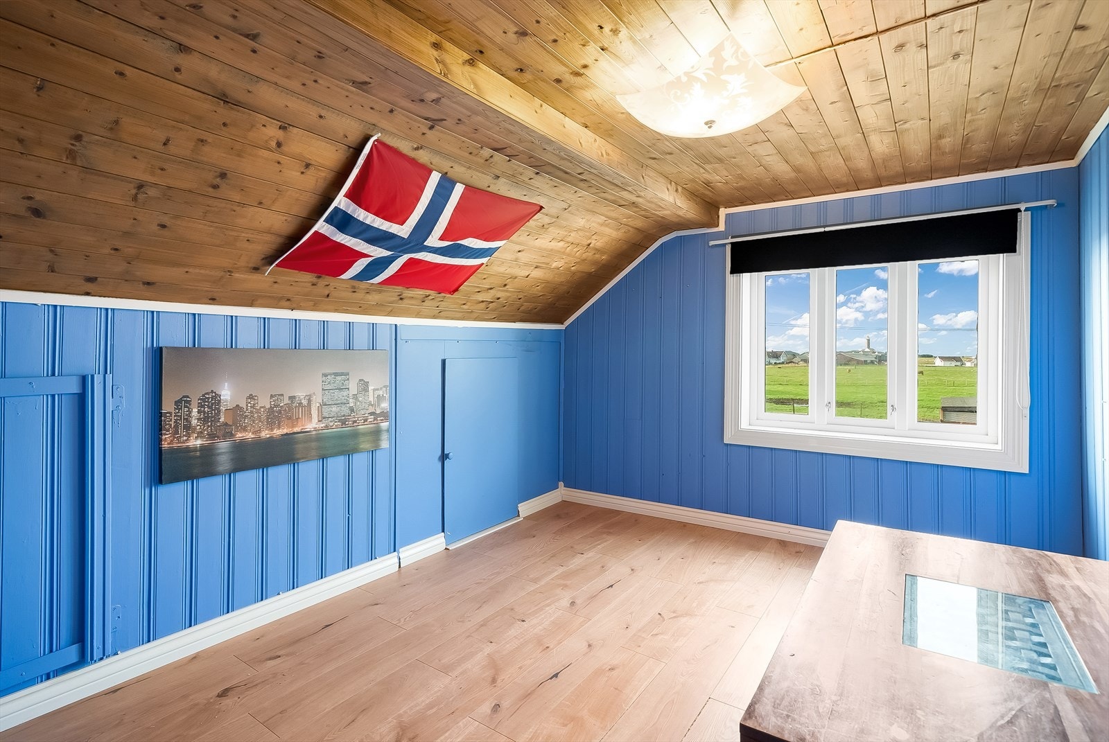 Soverom på loft Galleribilde