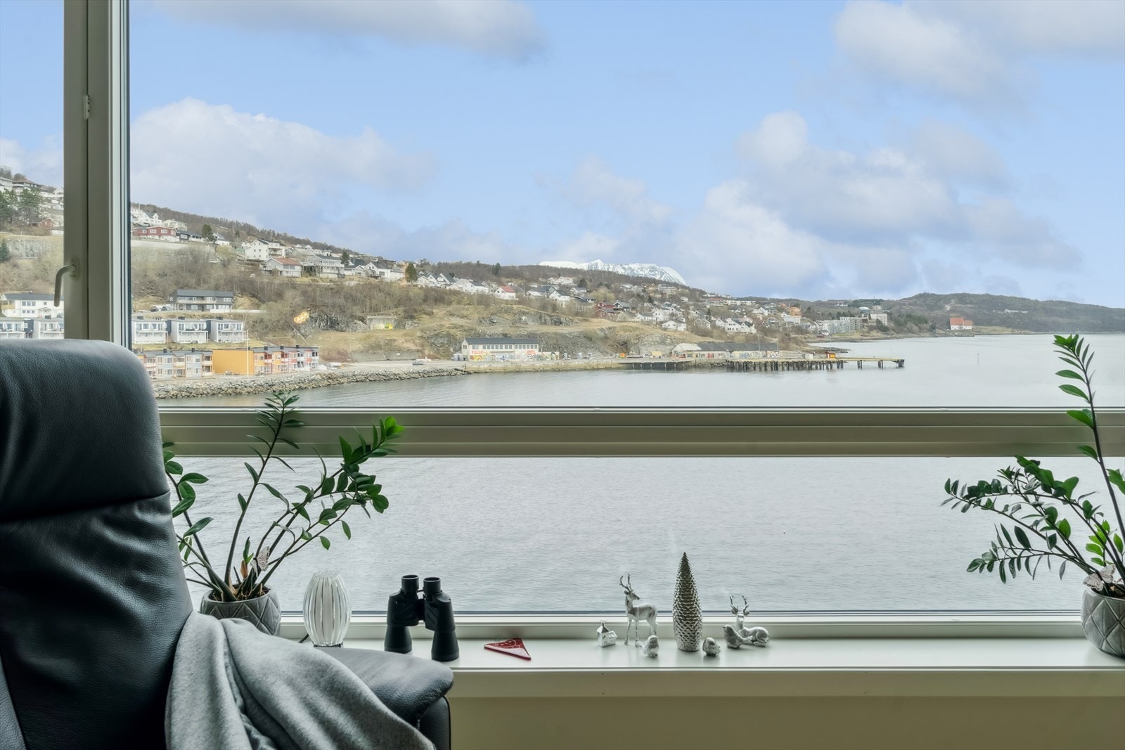 I godstolen kan du nyte flott utsikt ! Galleribilde