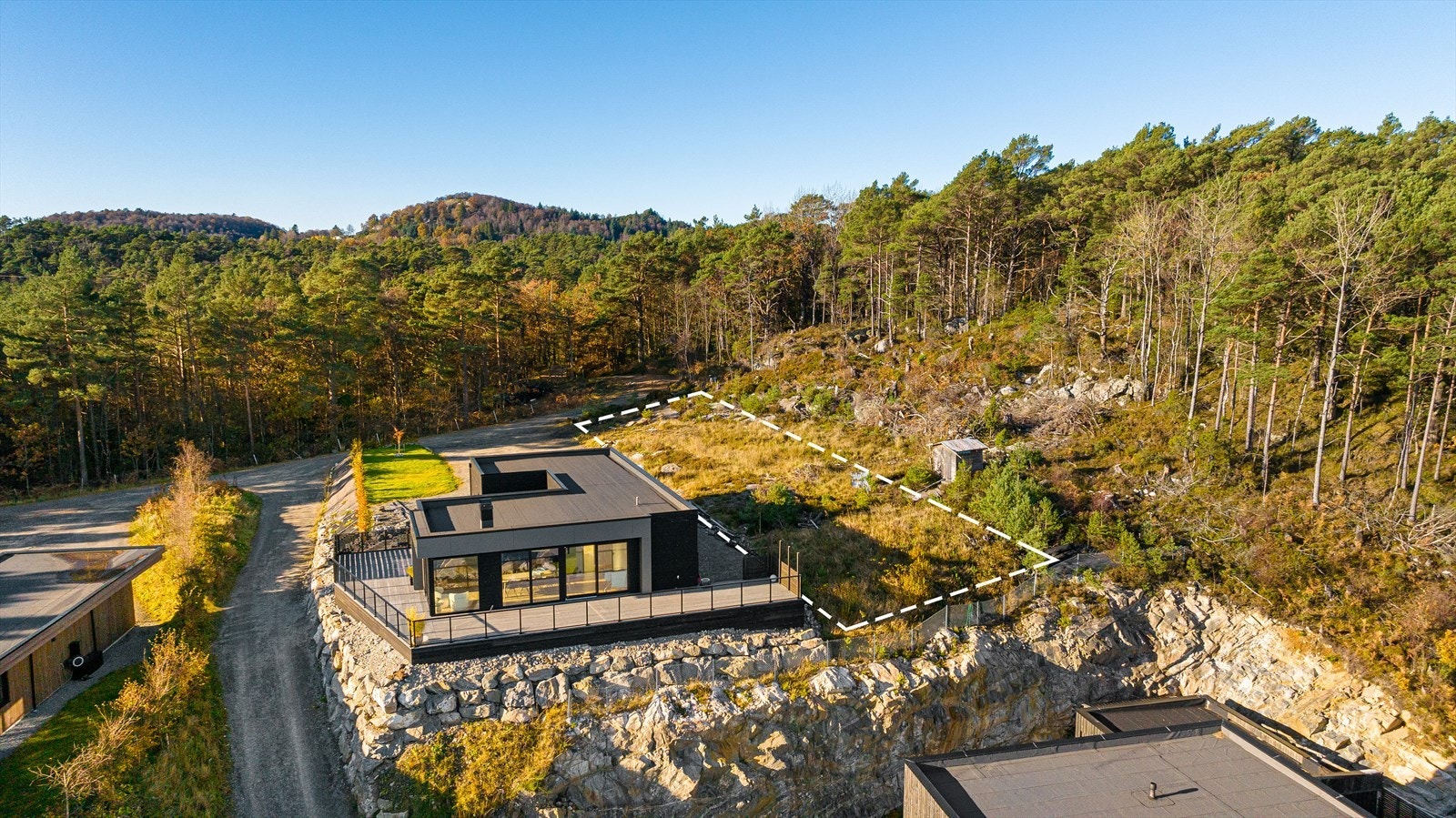 En sjelden eiendom på markedet i populære Ålfjorden - Våganesvegen Galleribilde