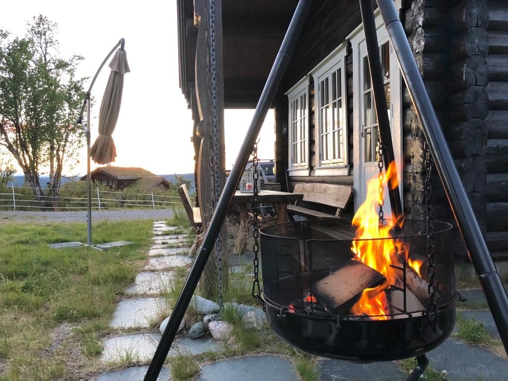 Det er mange idylliske sommerkvelder på Nesfjellet Galleribilde
