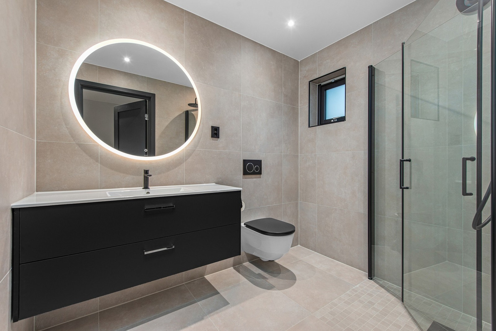 A-collection baderomsinnredning og Tapwell kraner. Galleribilde