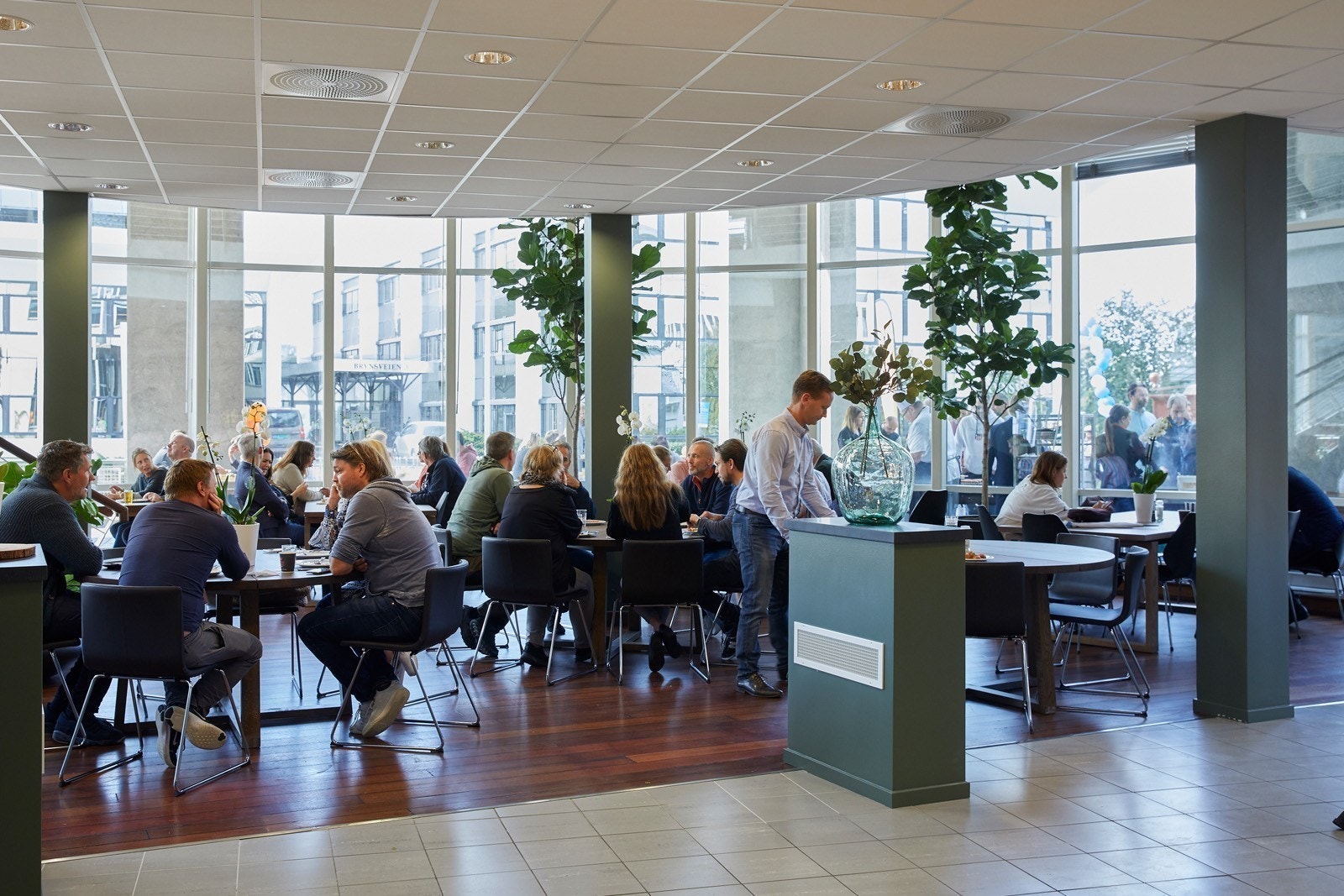 Kantine i nabobygg Galleribilde