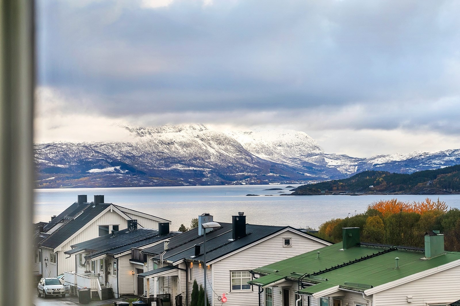 Utsikt fra stuevindu Galleribilde