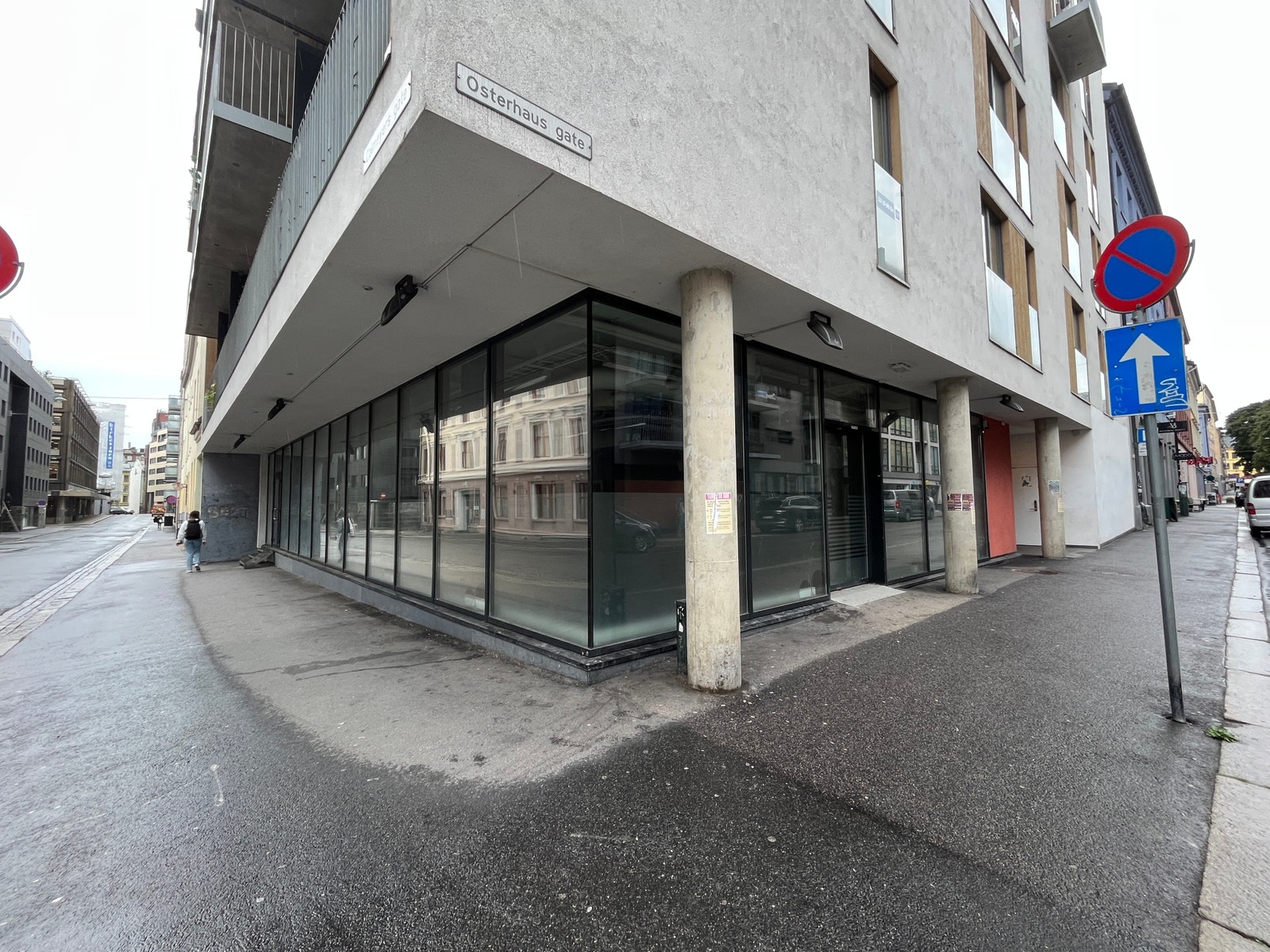 Forretningslokalet har to innganger Galleribilde