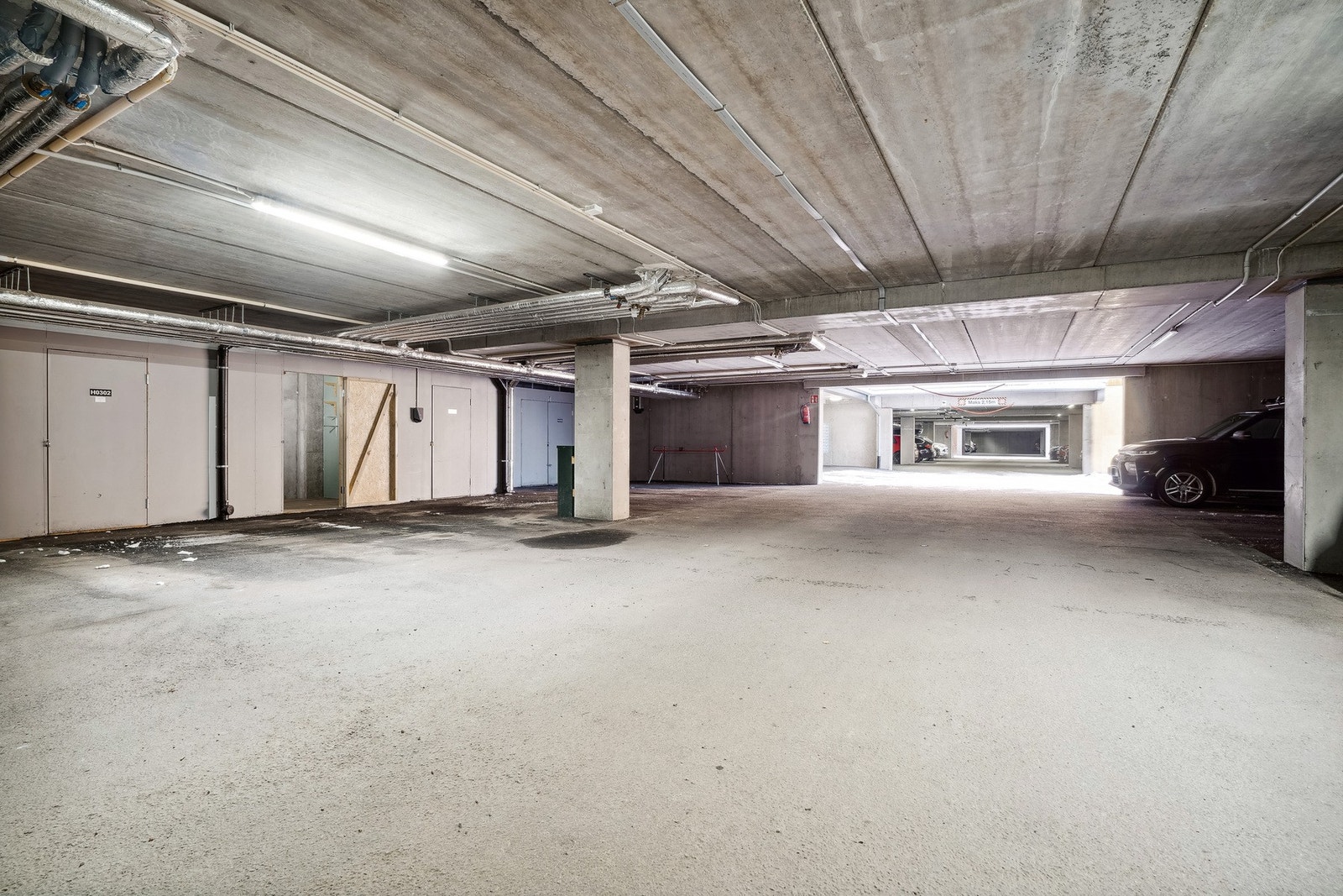 Leiligheten disponerer egen garasjeplass. Galleribilde