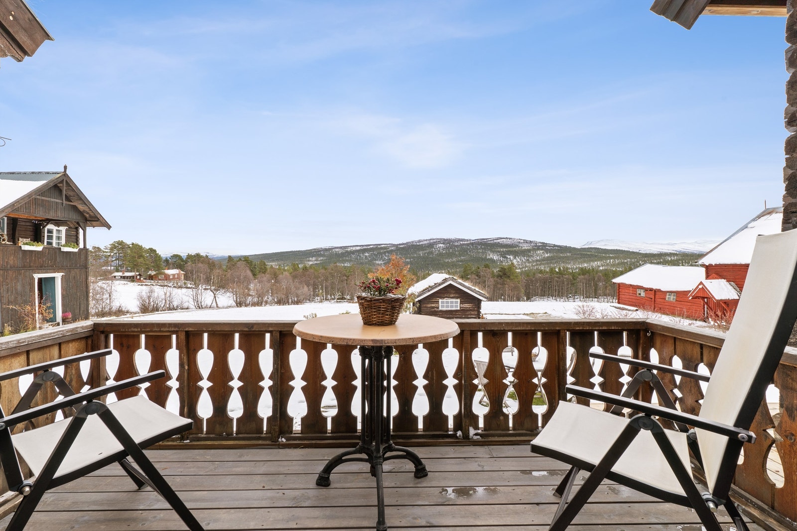 Terrasse med fin utsikt Galleribilde