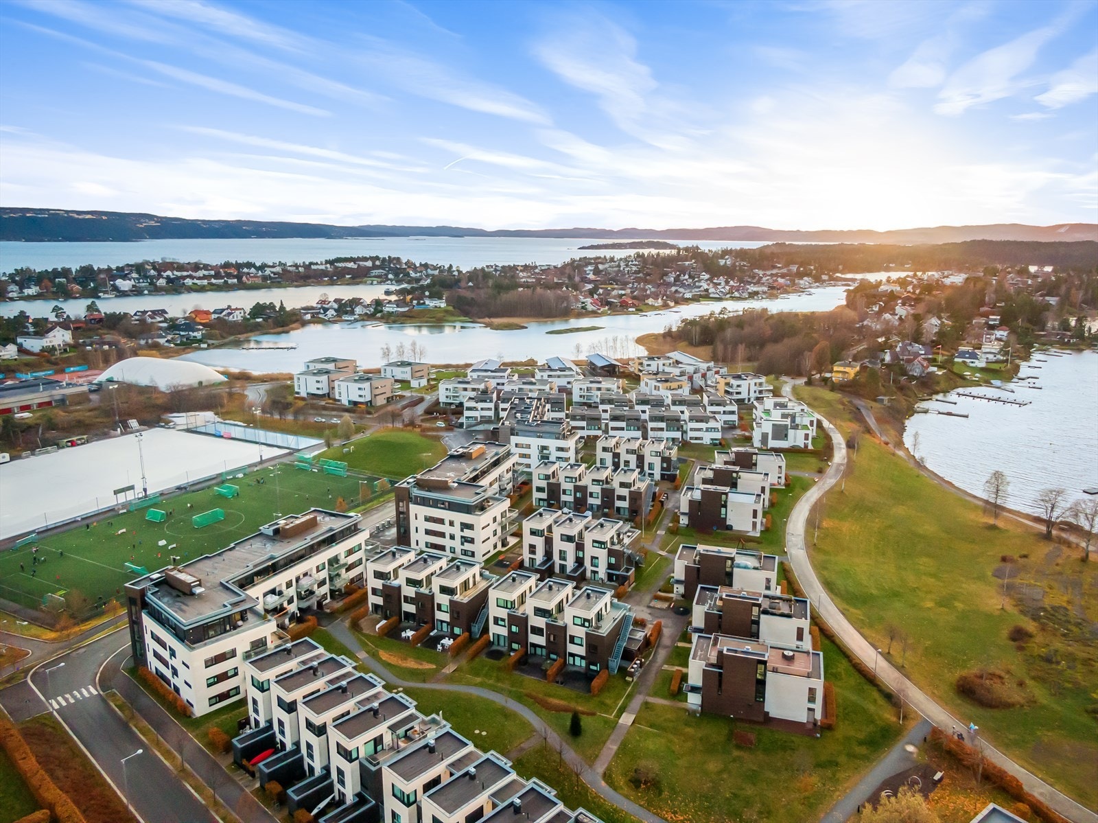 Her har man en unik mulighet til å kombinere det urbane liv med sjø og friluft. Galleribilde