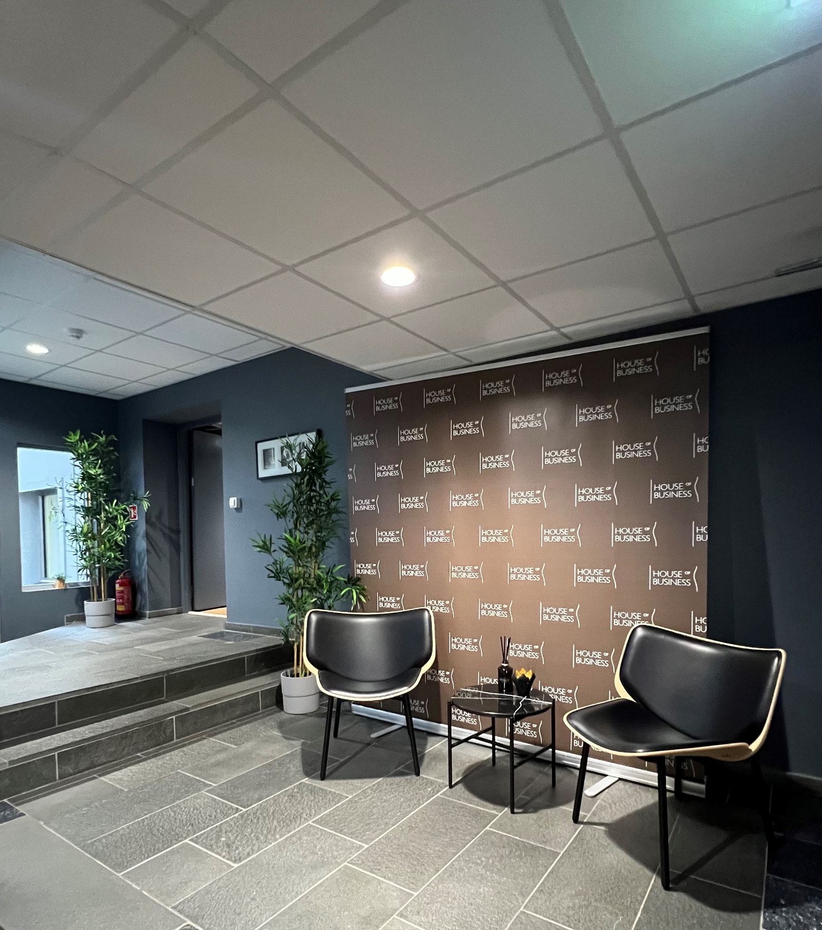 Sosial sone for telefonsamtaler, intervju eller kaffepause Galleribilde