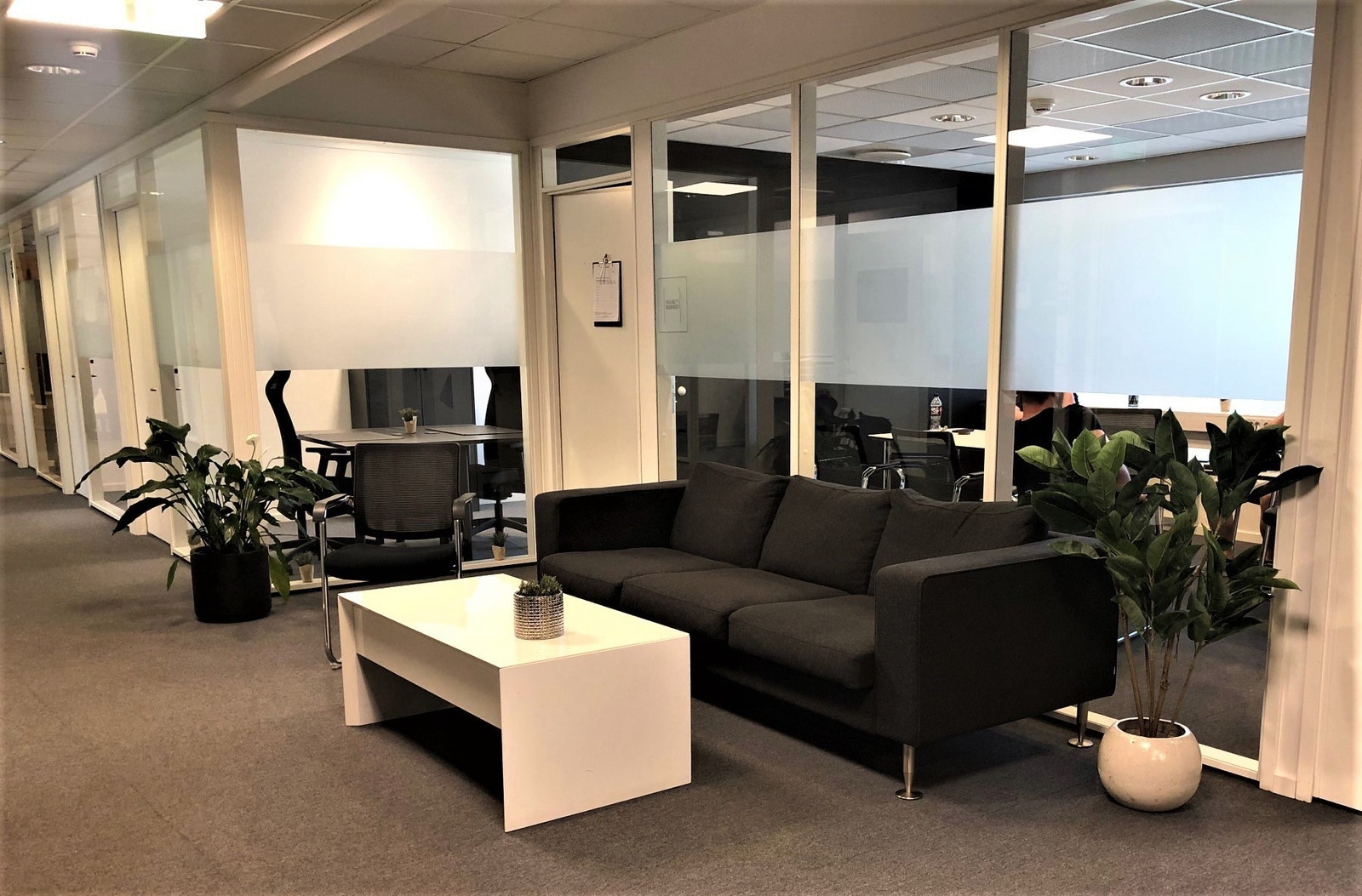 Velkommen til House of Business
Ditt HOME OF OPPORTUNITIES
2.etg. i Østensjøveien 43 Galleribilde