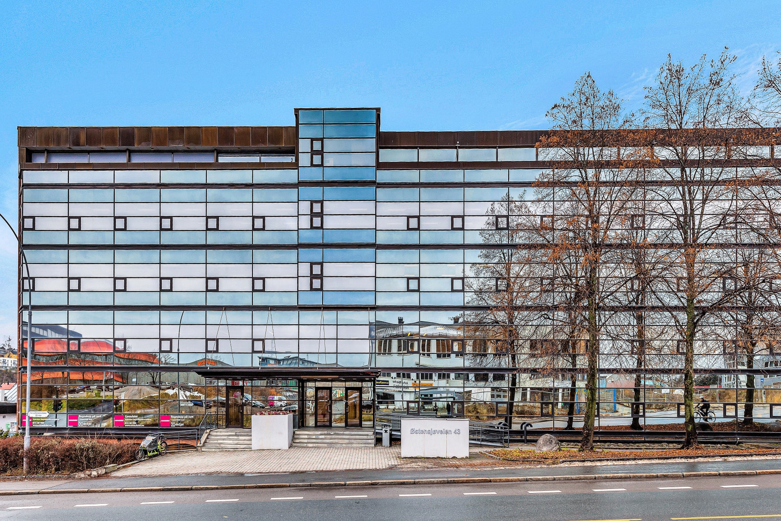 House of Business - Østensjøveien 43
Direkte tilgang til kollektivtransport; buss og t-bane
House of Business - Home of Opportunities Galleribilde