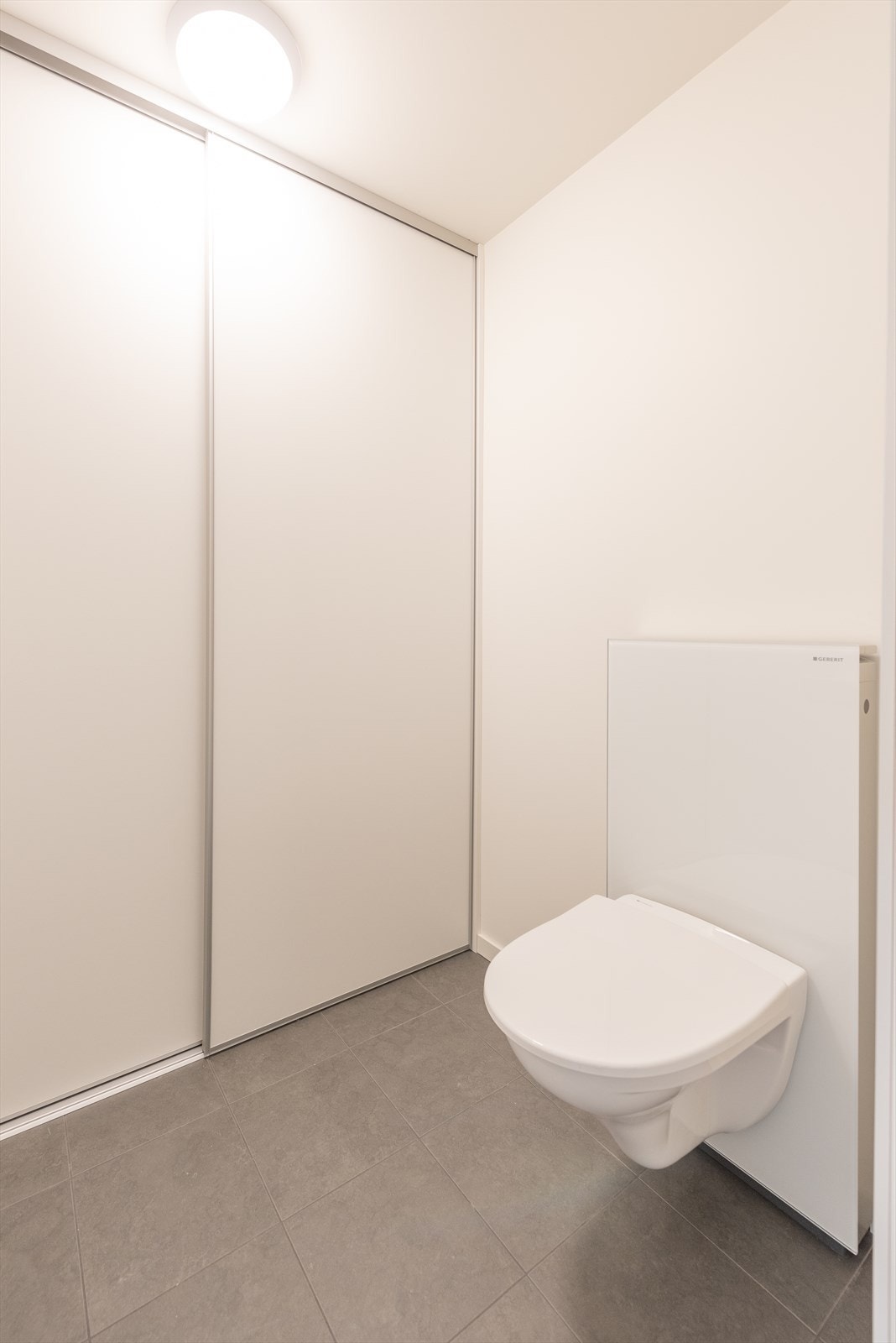 Wc/vaskerom Galleribilde
