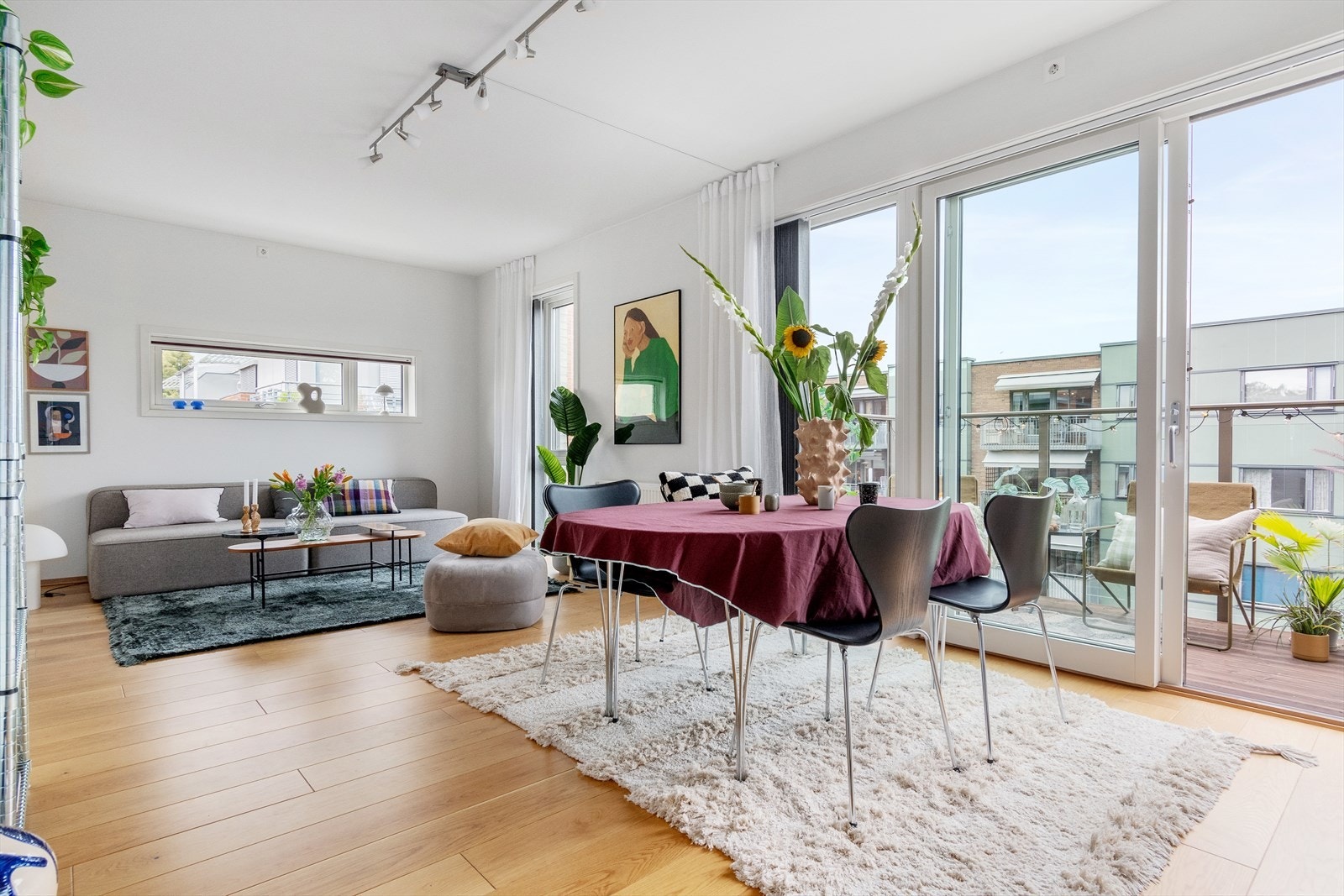 En lys og flott 2(3)-roms hjørneleilighet med en god beliggenhet på St. Hanshaugen Galleribilde