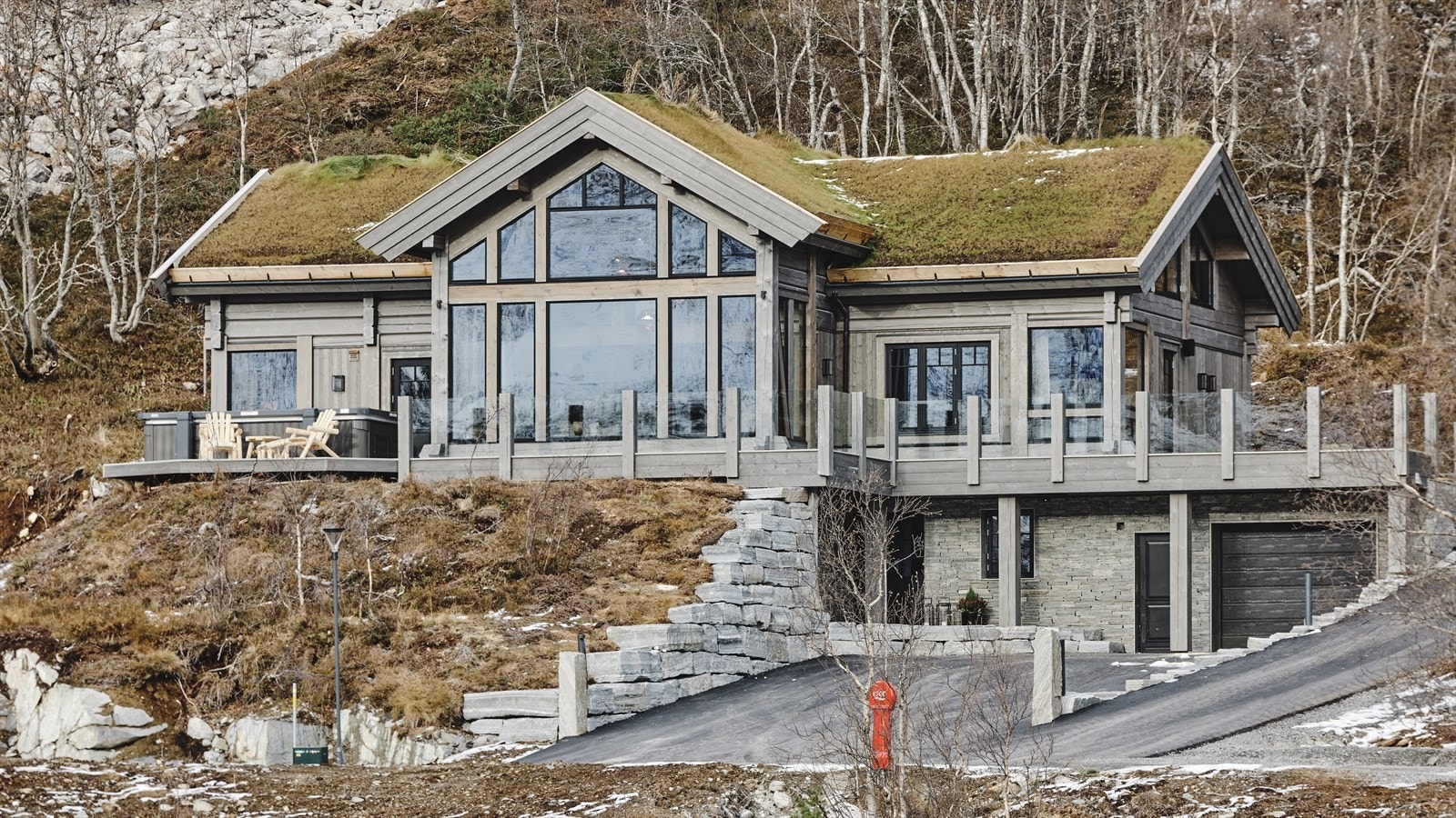 Velkommen til Blådalslia hyttefelt! Dette er en eksklusiv, påkostet og nyoppført LHM familiehytte av ypperste klasse. Galleribilde