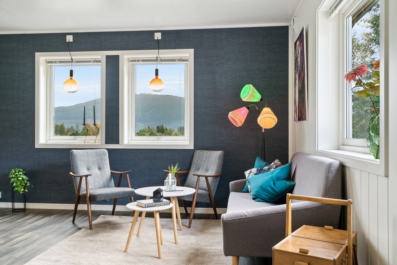 Koselig enebolig med alt på ett plan. Landlige omgivelser. Galleribilde
