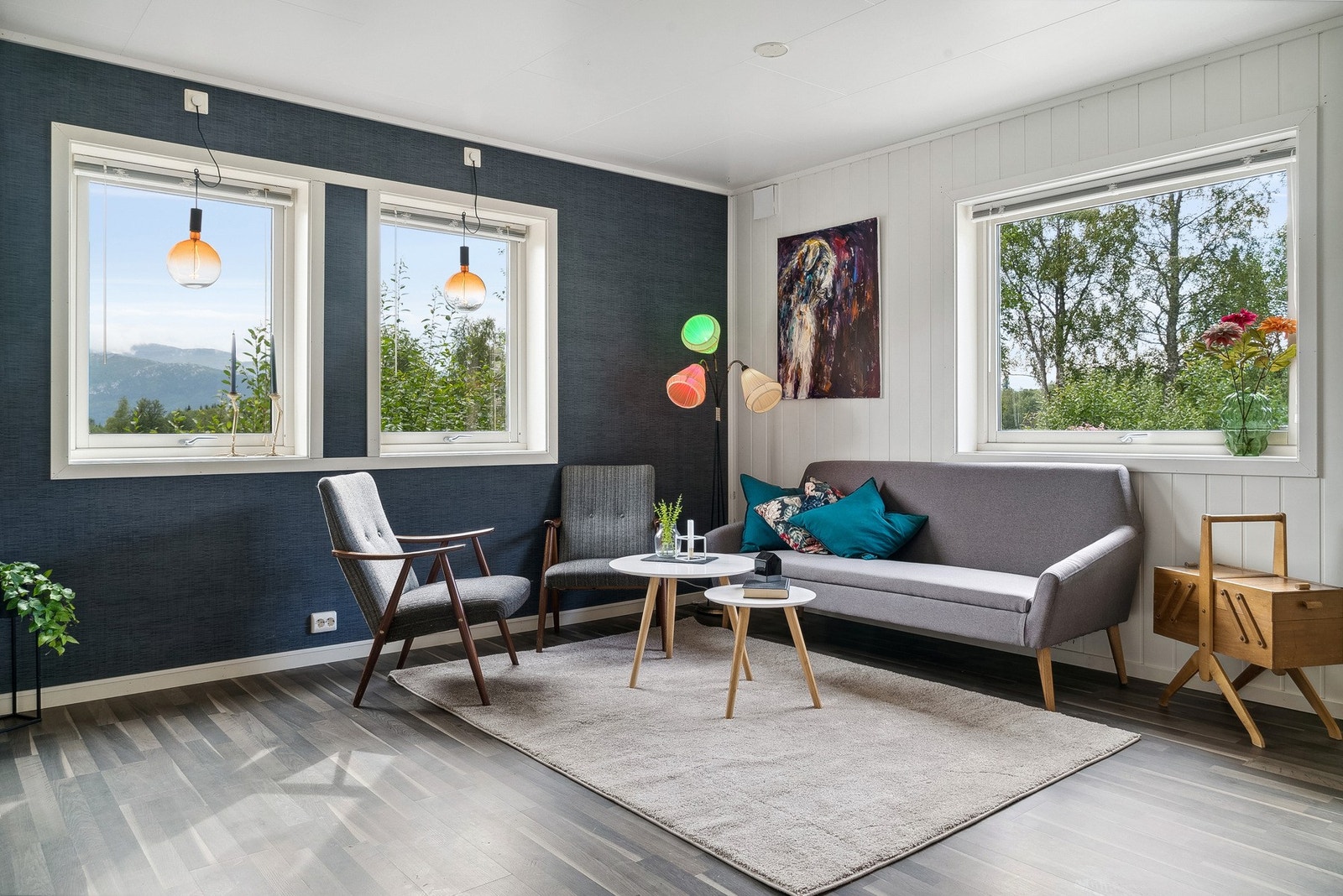Stuen er skjermet for innsyn. Galleribilde