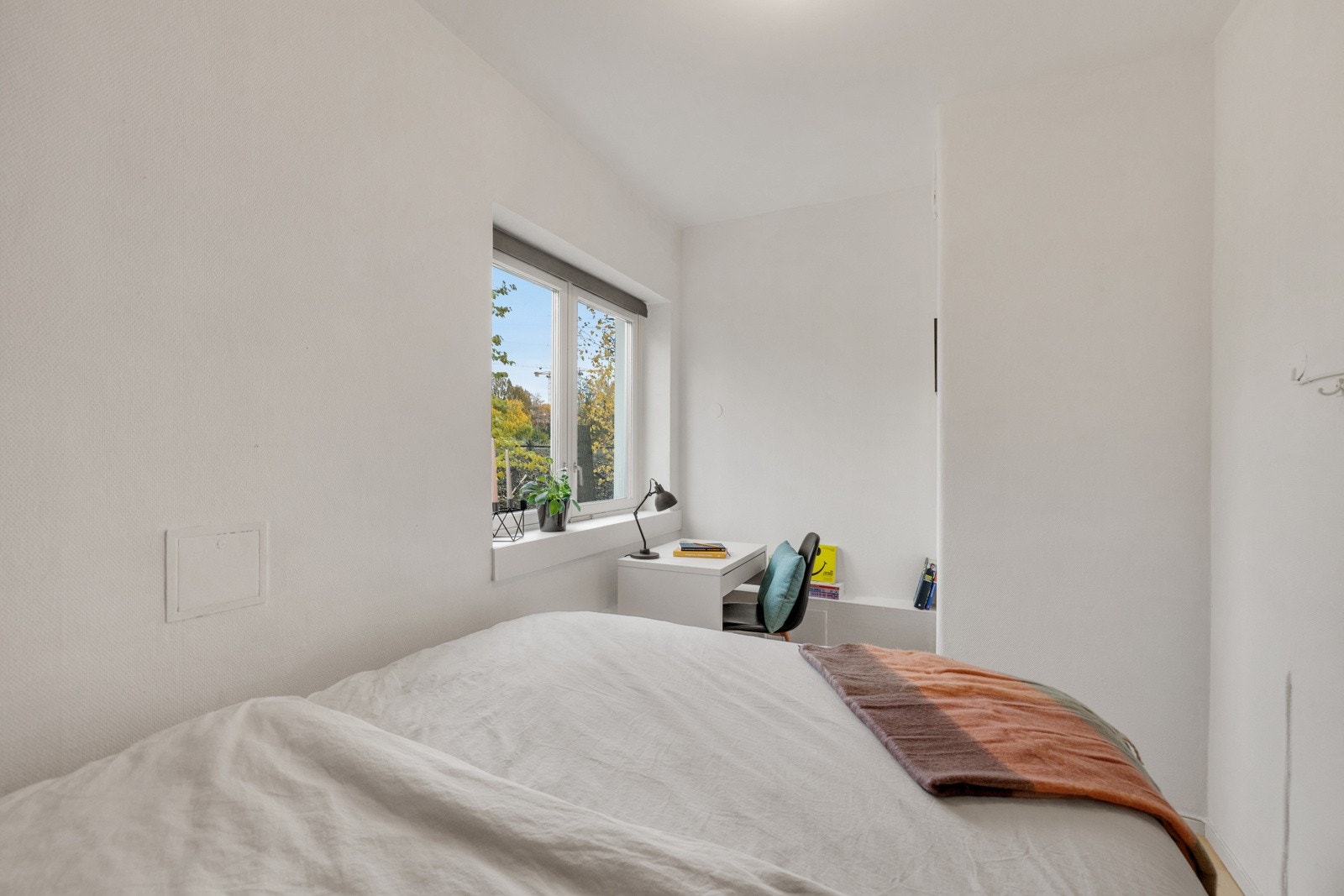 Her er det i tillegg plass til kommode eller kontorpult om ønskelig. Galleribilde