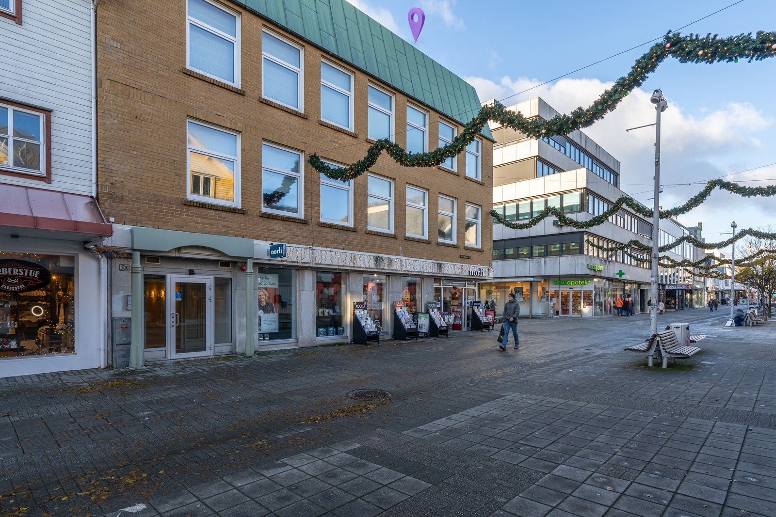 Inngang rett ved Norli i Haraldsgata Galleribilde