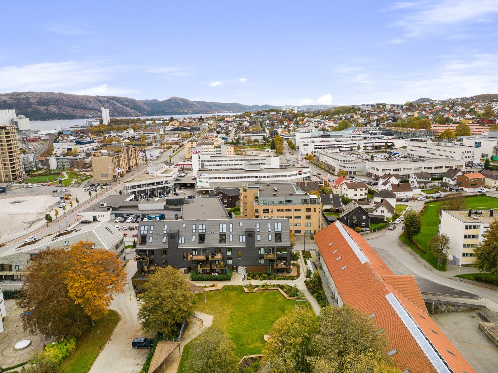 Borettslaget har Heime, Heime ble etablert i 2020 og er et innovativt proptech-selskap som har som mål å skape nabolag der fellesskap og sosial bærekraft blomstrer. Galleribilde