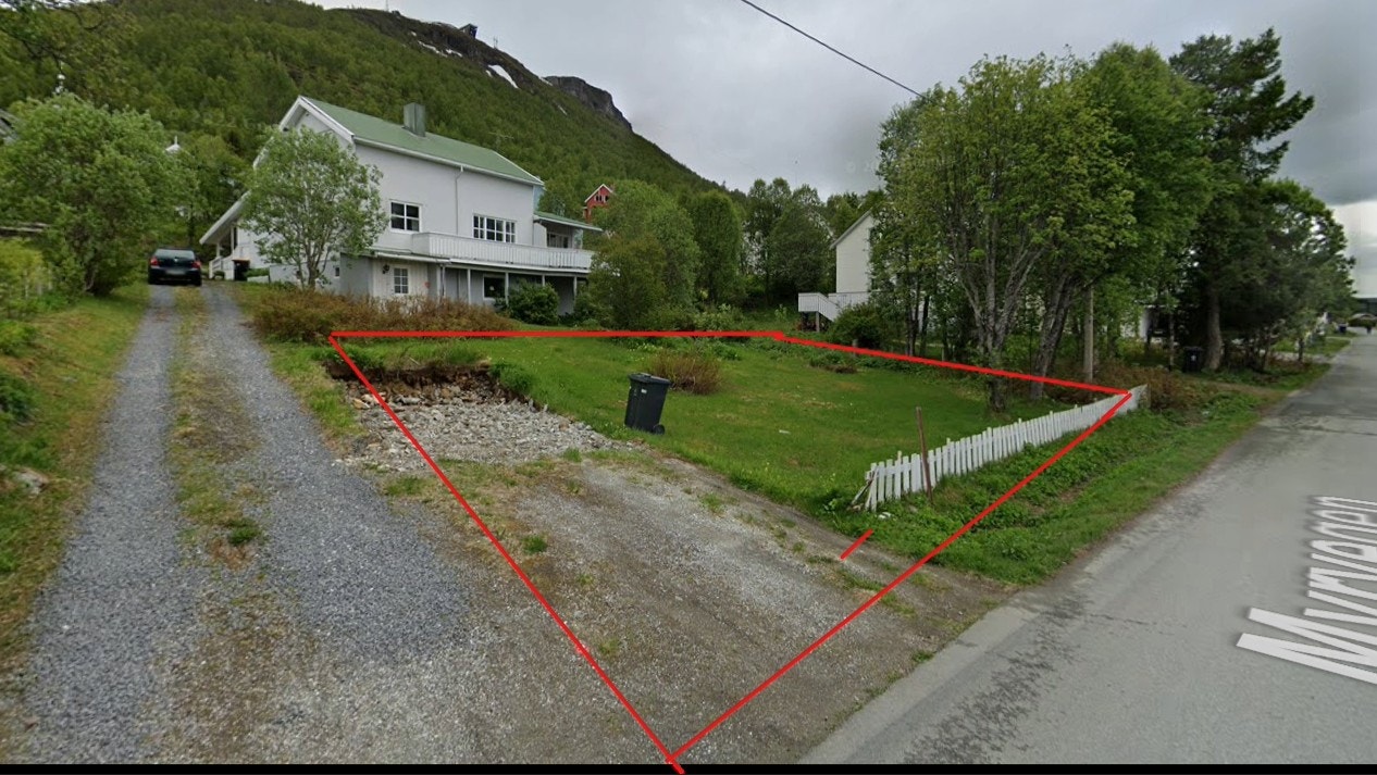 Tomt sett fra Myrvegen Galleribilde