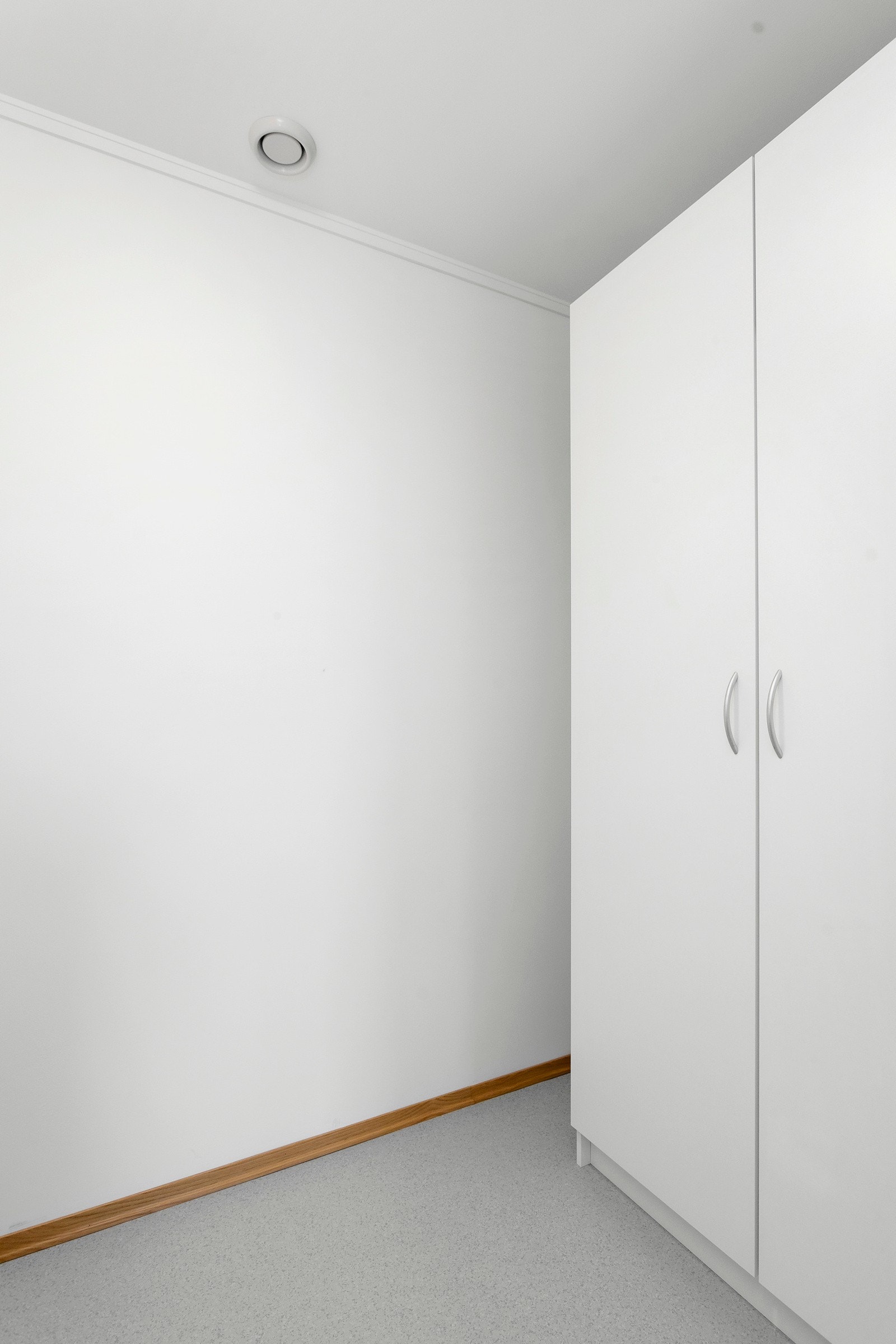 Garderobe/bod Galleribilde