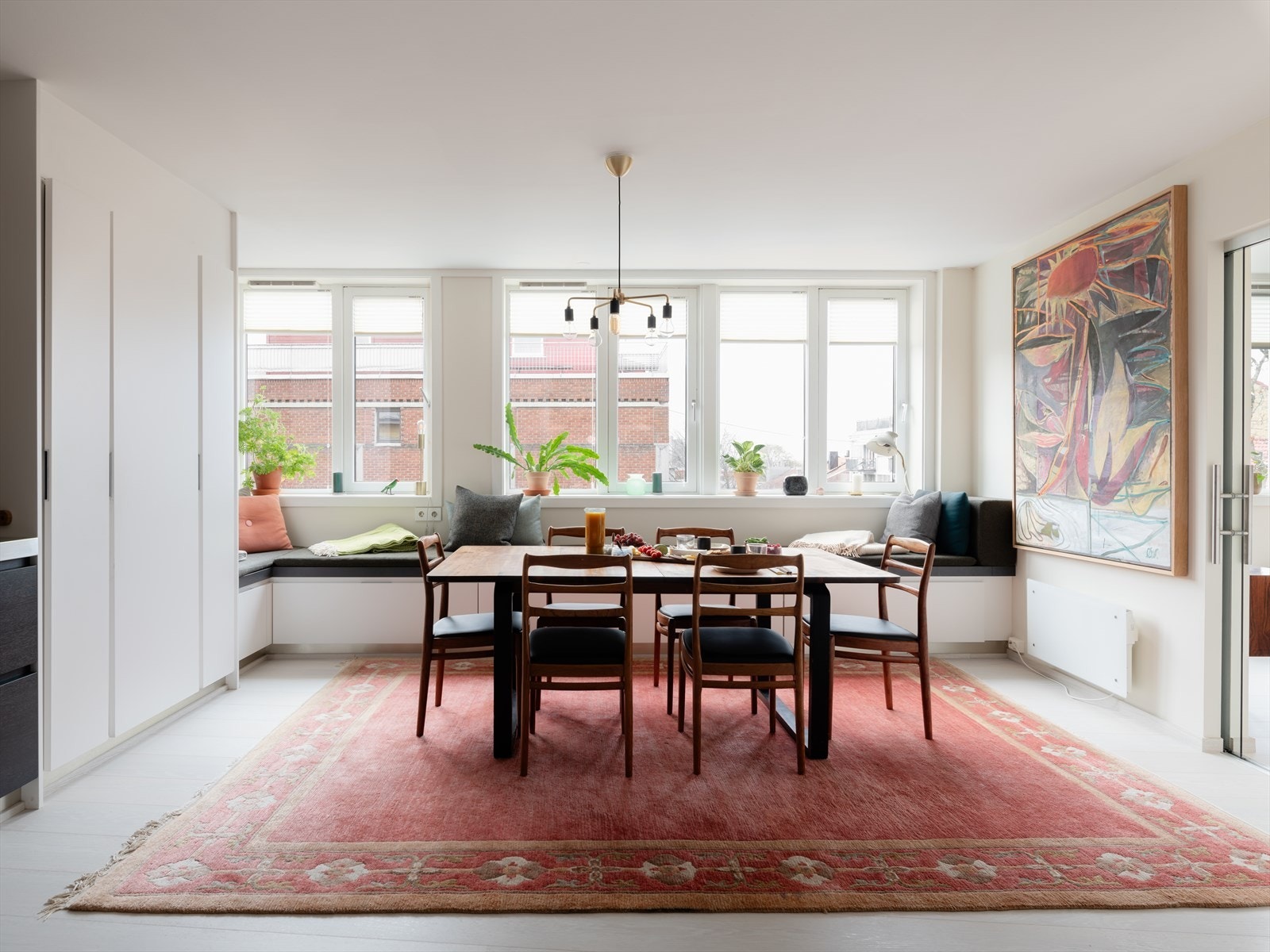 Trym Opsahl Skaare v/DNB Eiendom har gleden av å presentere Vardøgata 1! Galleribilde