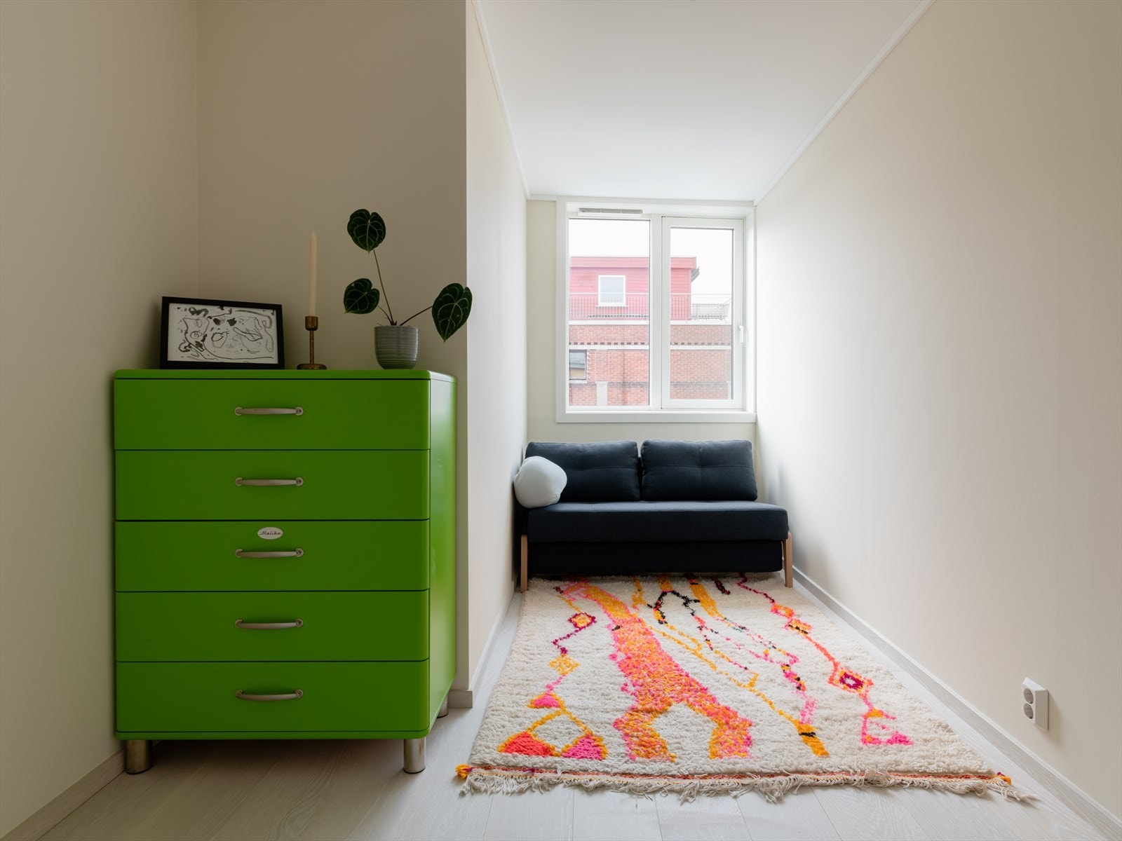 Det andre soverommet passer ypperlig som barnerom, gjesterom eller kontor. Galleribilde