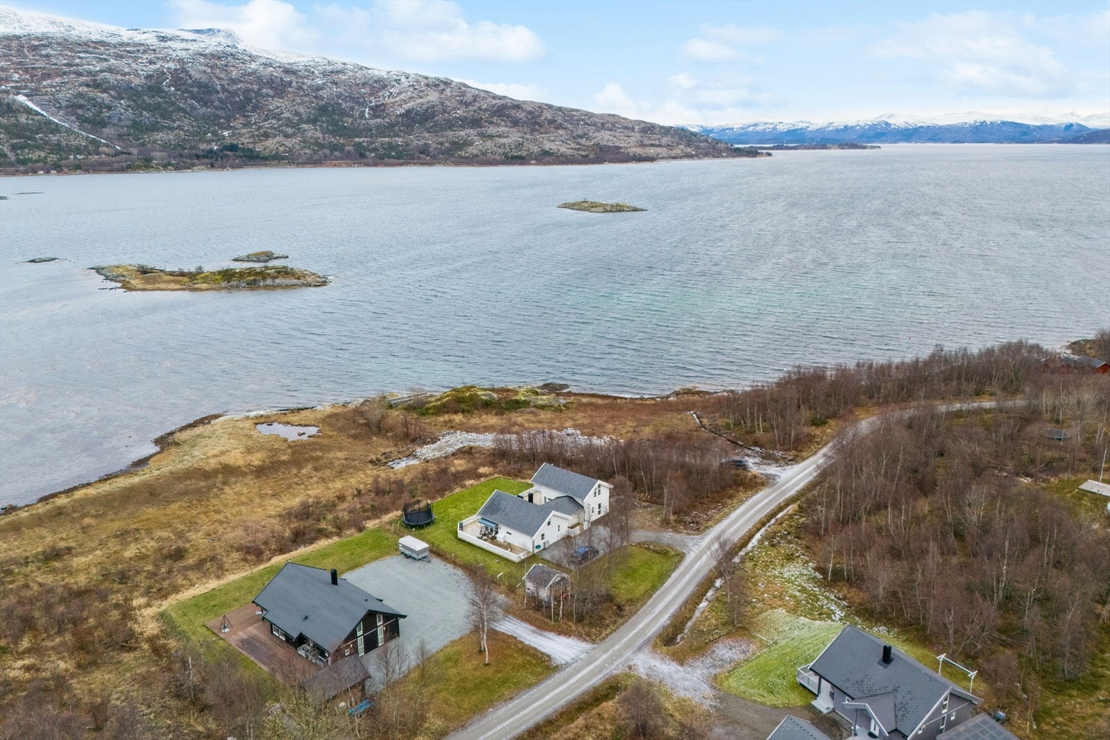 Omtrent 25 minutter fra Bodø sentrum finner denne flott hytten. Galleribilde