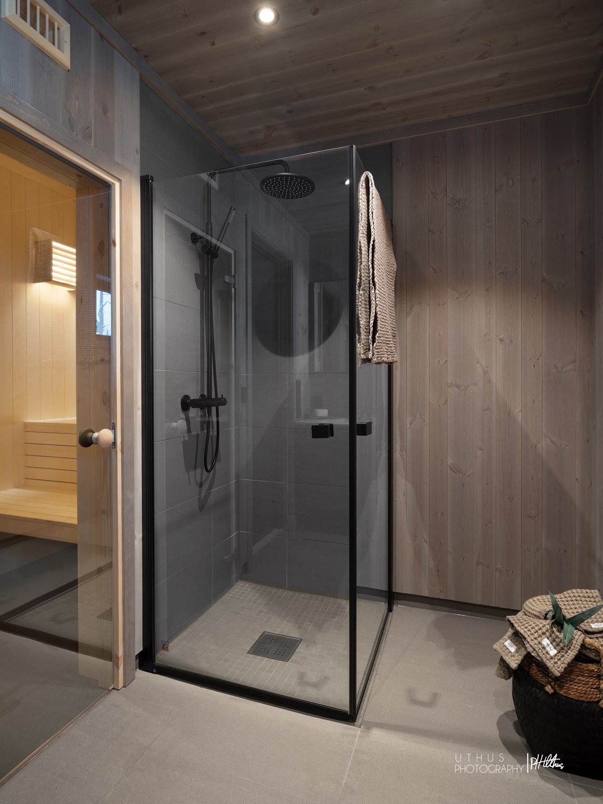 Lekkert bad med badstu Galleribilde