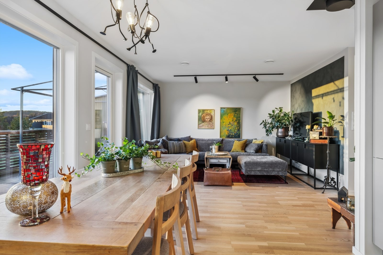 Her kan du invitere venner og familie på hyggelige sammenkomster. Galleribilde