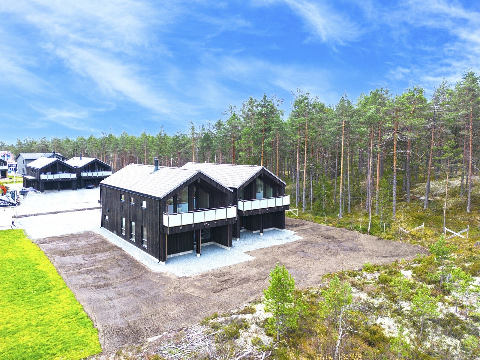 Stor kjedet enebolig i svært attraktive og barnevennlige omgivelser på Ormåsen. Galleribilde