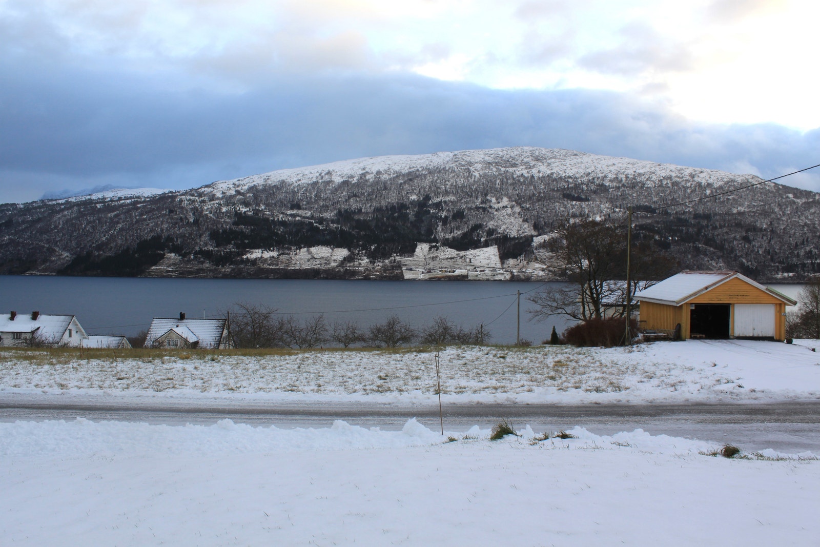 Solrikt med open og fin utsikt Galleribilde