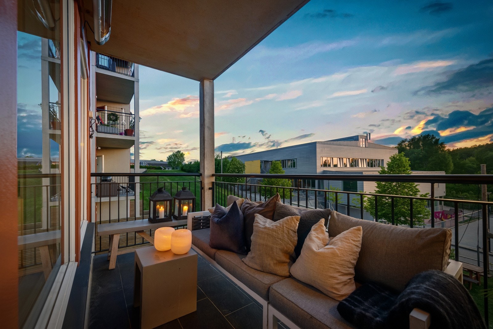 Terrasse - kveld Galleribilde