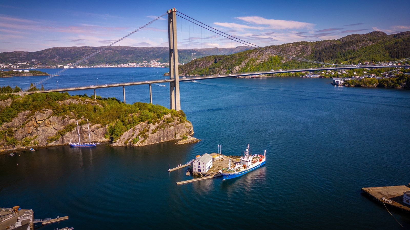Småholmen på Askøy Galleribilde