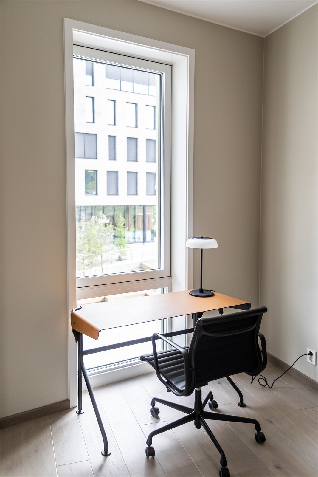 Soverom 2 er ligger ut mot vannspeilet. Galleribilde