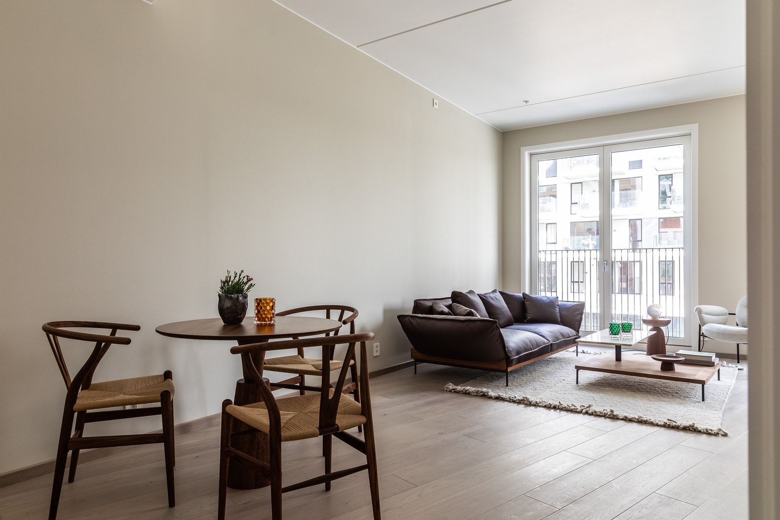 God plass til spisebord. Galleribilde