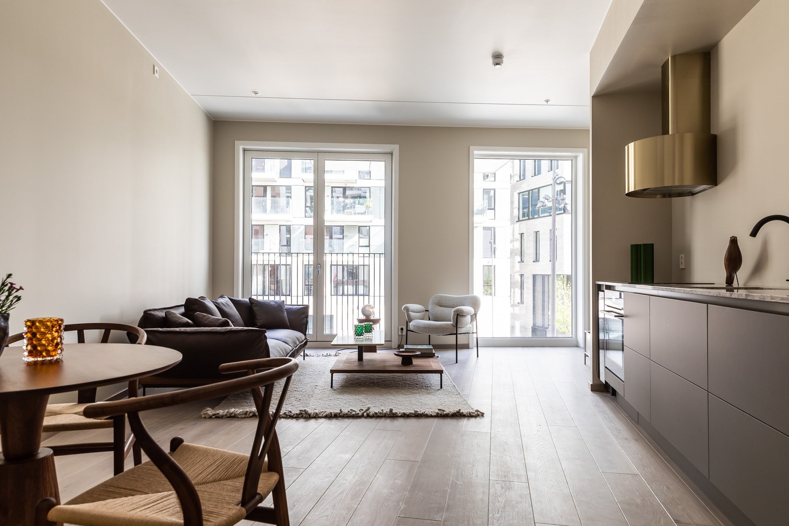 Leiligheten er helt ny (overlevert mars 2023) og her kan man flytte rett inn. Galleribilde