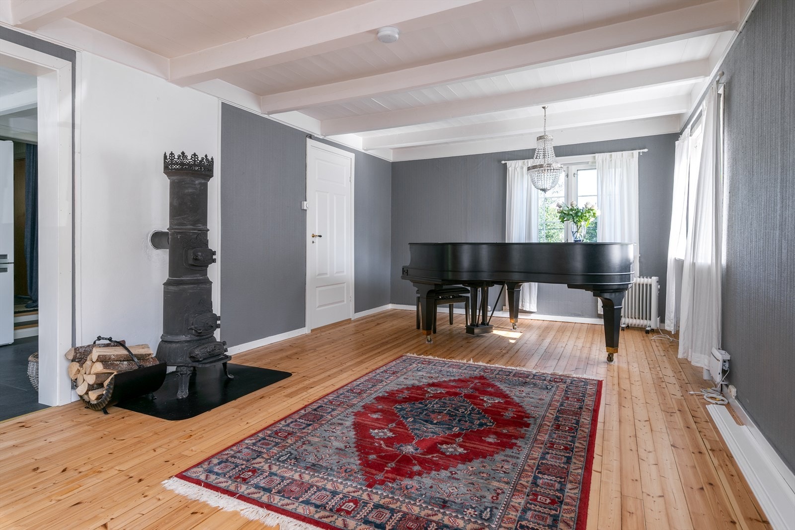 Stua har to avdelinger Galleribilde