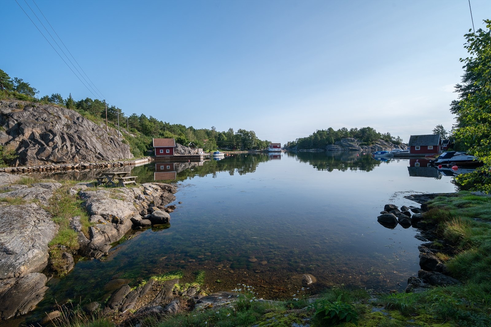 Fredelig idyll ved Mæbøstrand Galleribilde
