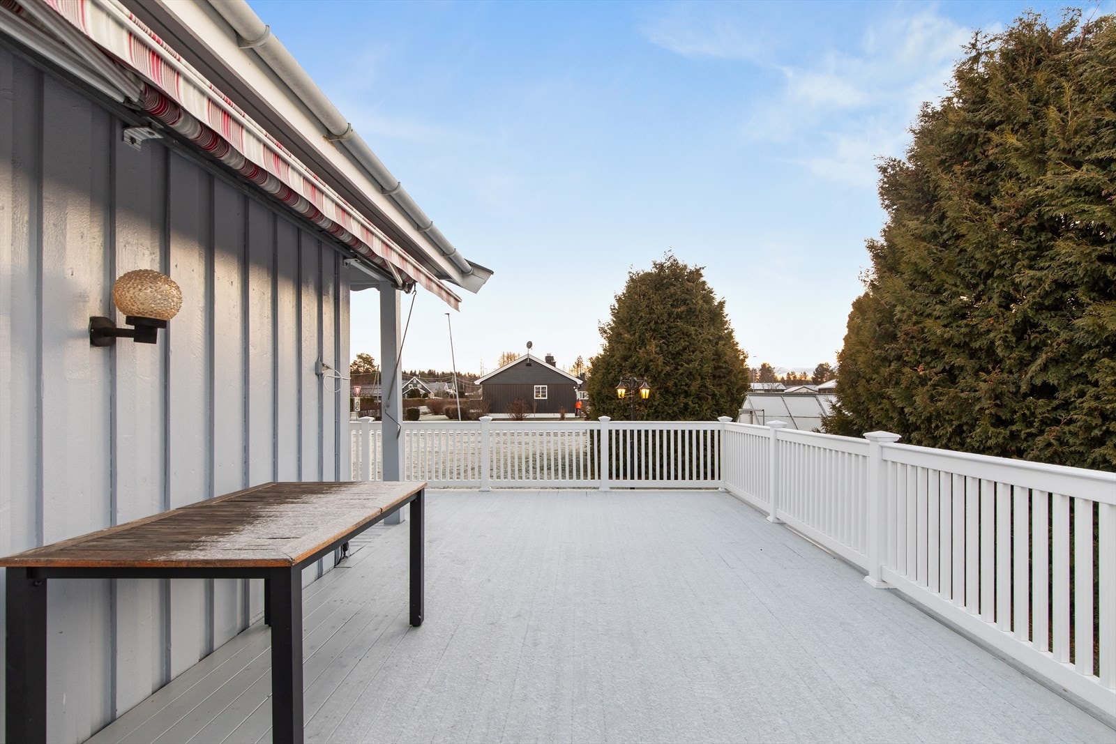 Vedlikeholdsfritt PVC rekkverk fra 2019. Galleribilde