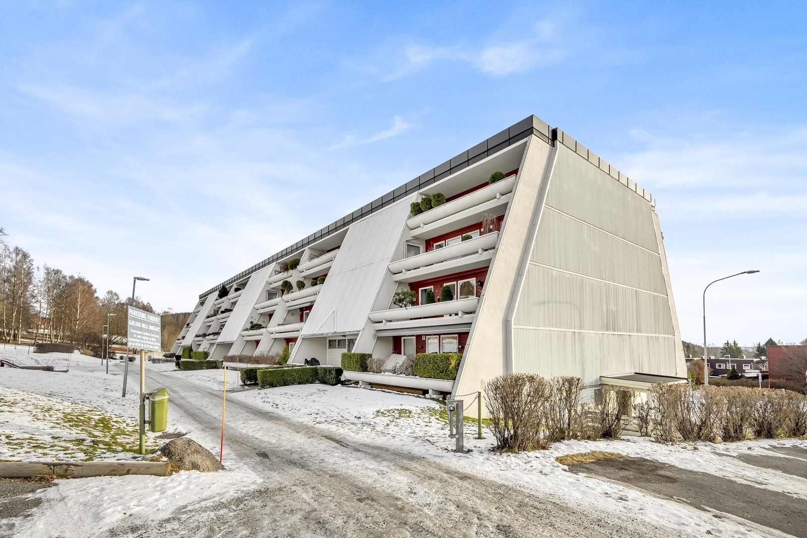 Leiligheten ligger i et meget sentralt og attraktivt boligområde på Rykkinn. Galleribilde