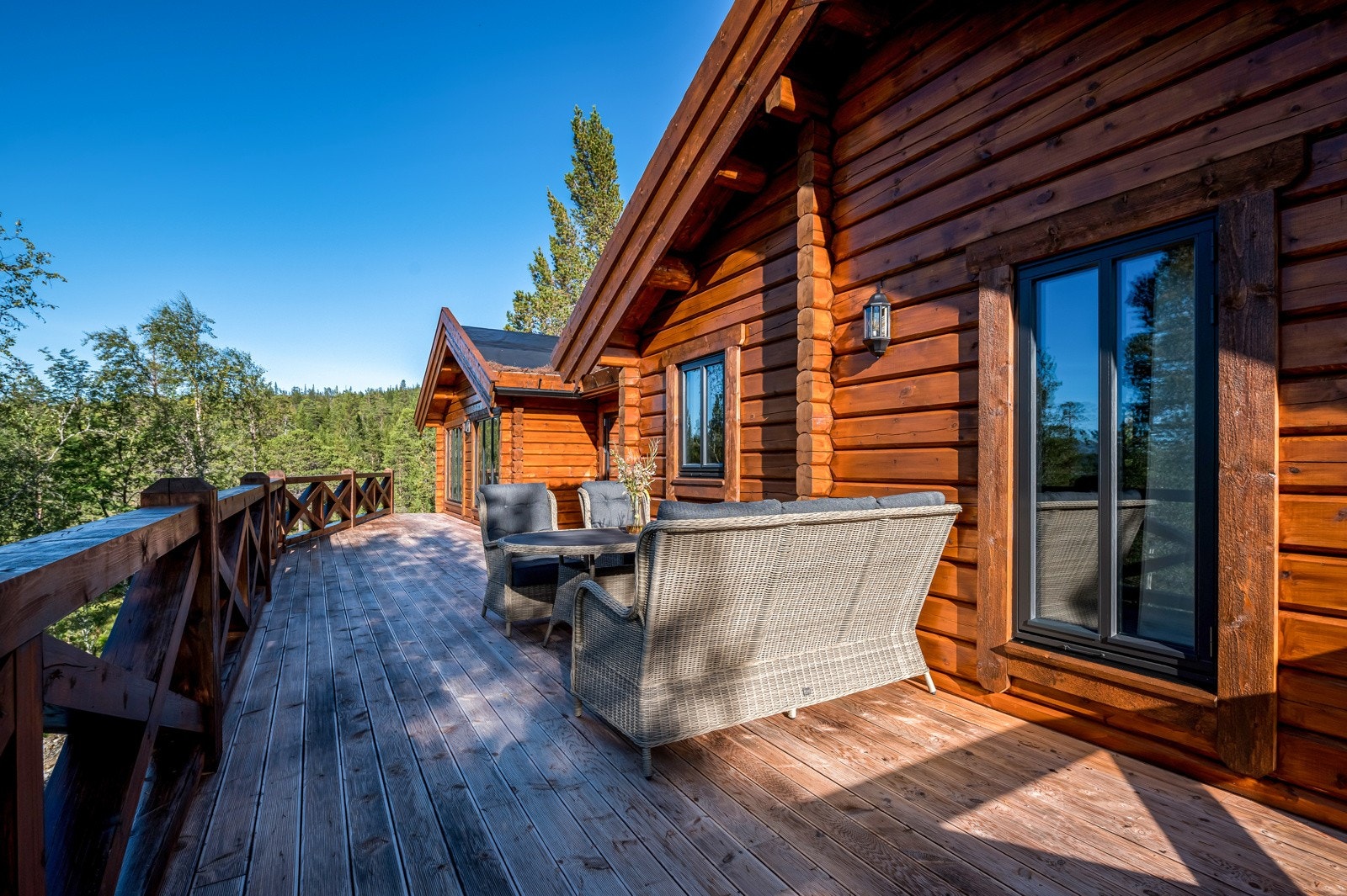 Eksempel på hytte som kan leveres. Visningshytte står like ved Fossan hyttefelt. Ta kontakt med megler for visning. Galleribilde