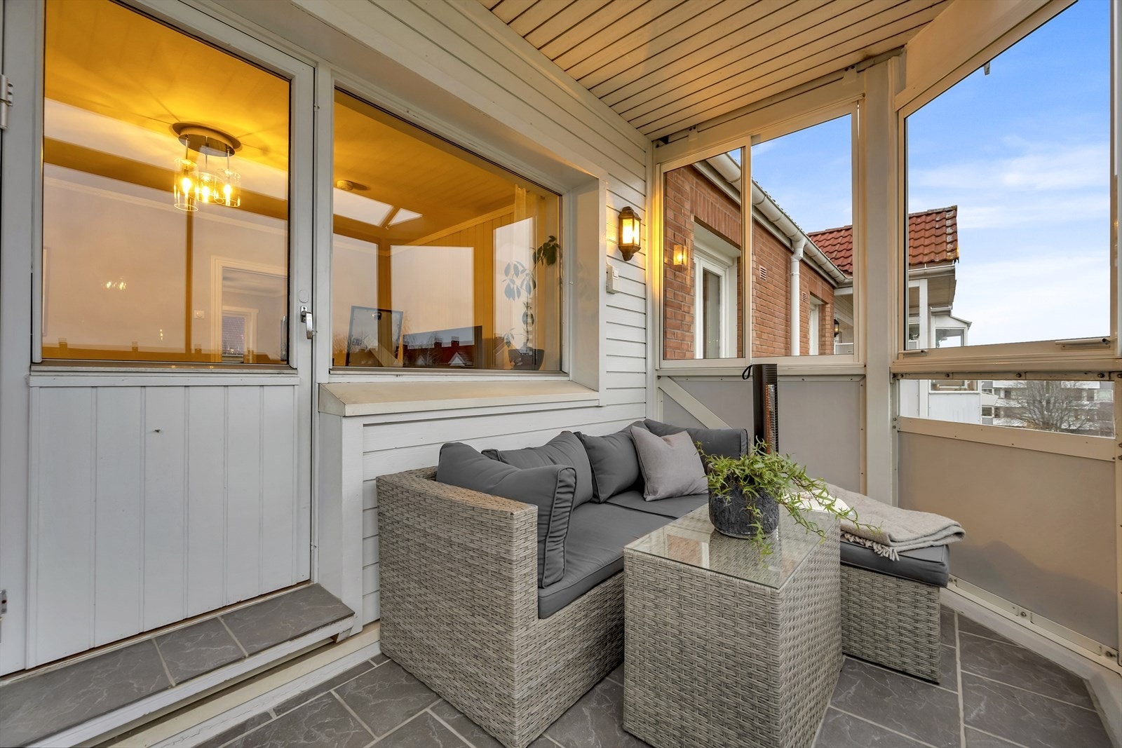 Ved å ha varmeovn på balkongen blir den som en forlengelse av stuen, også i vintertidene. Galleribilde